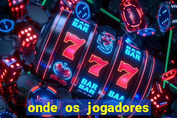 onde os jogadores do corinthians moram